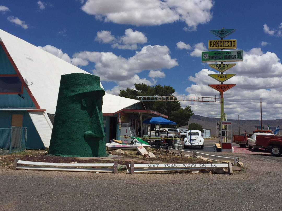 Giganticus Headicus-金曼必去景点