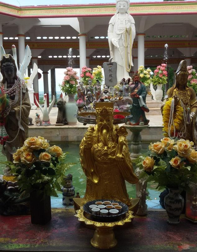 Wat Khao Samo Klaeng Temple景点图片