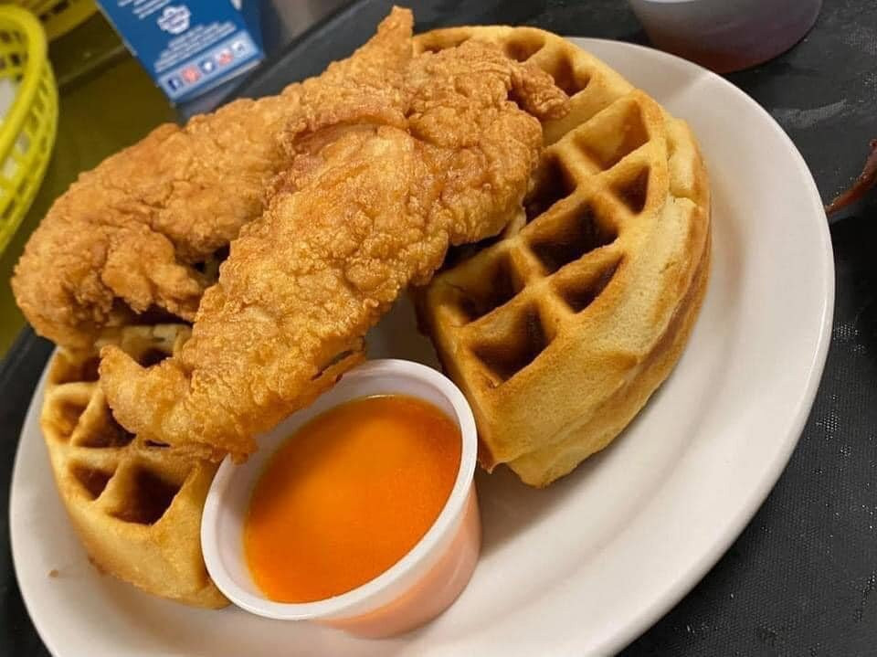 Rascal's Club and Grill