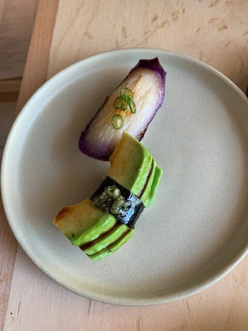 Neighborhood Sushi主图