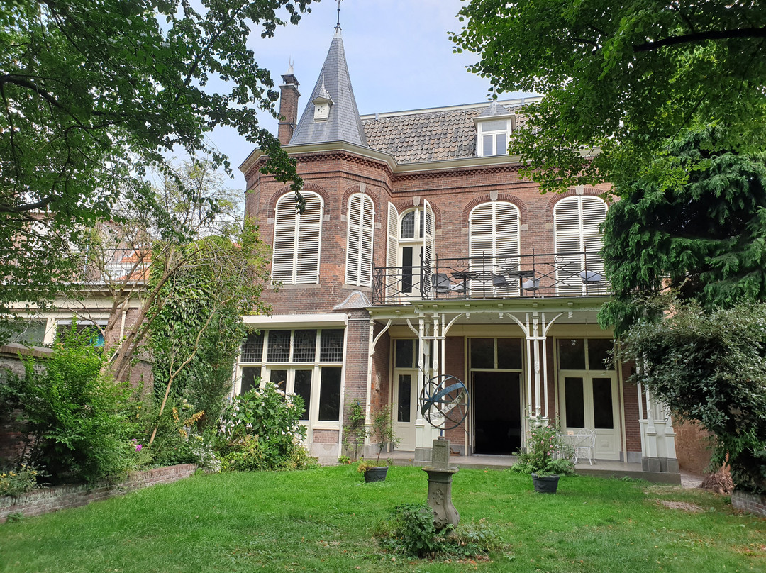 Museumbezoek Huis Van Meerten-代尔夫特必去景点