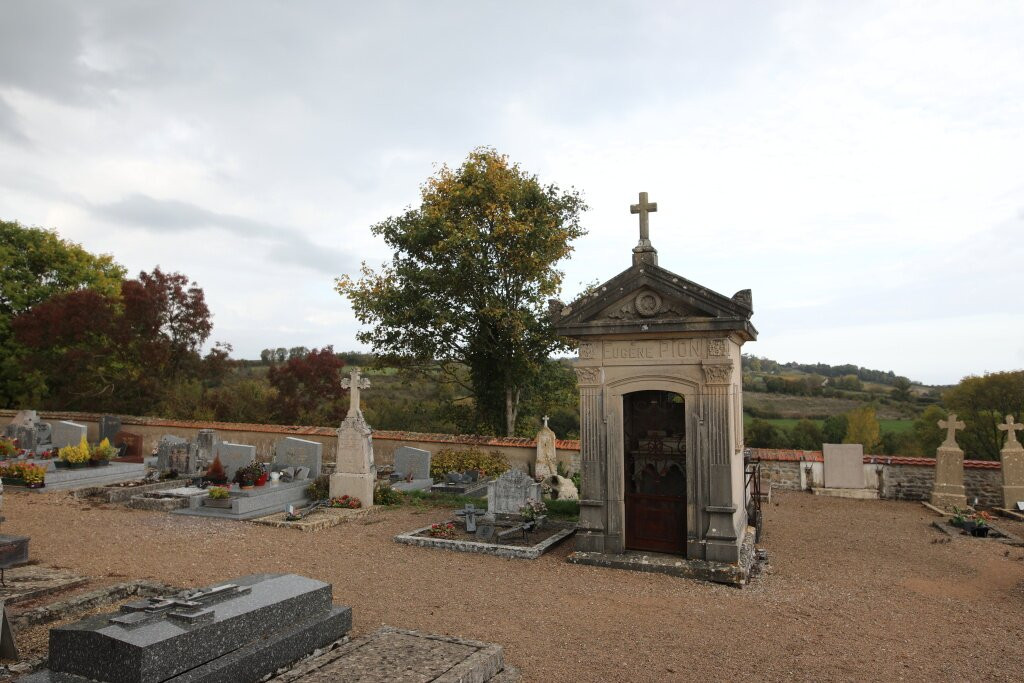 Cimetière De Charrecey