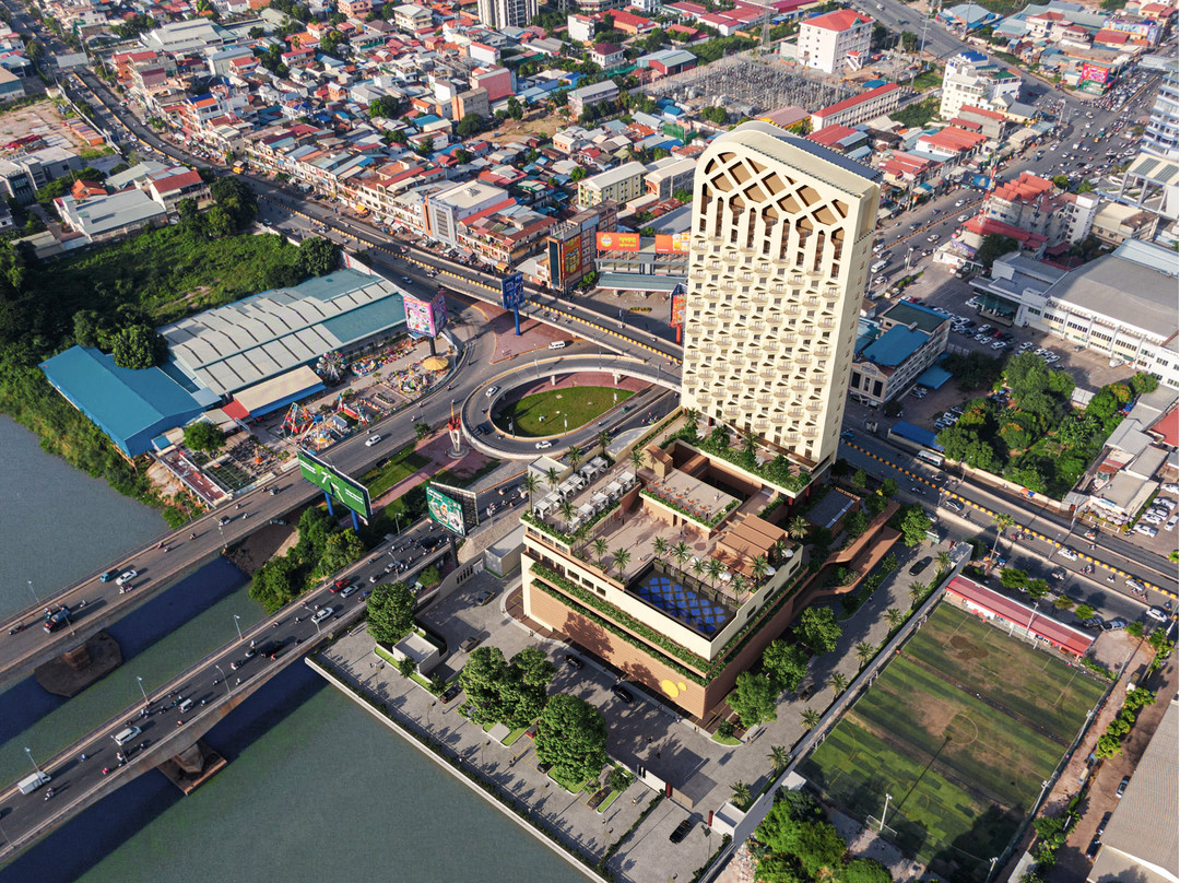 Sun & Moon, Riverside Hotel主图