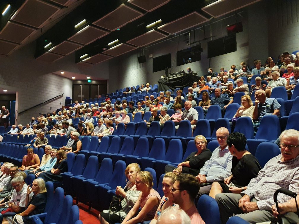 Illawarra Performing Arts Centre-卧龙岗市必去景点