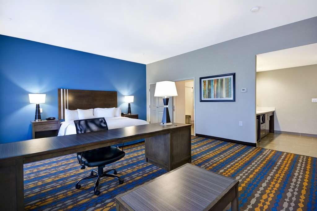 Hampton Inn Kenedy主图