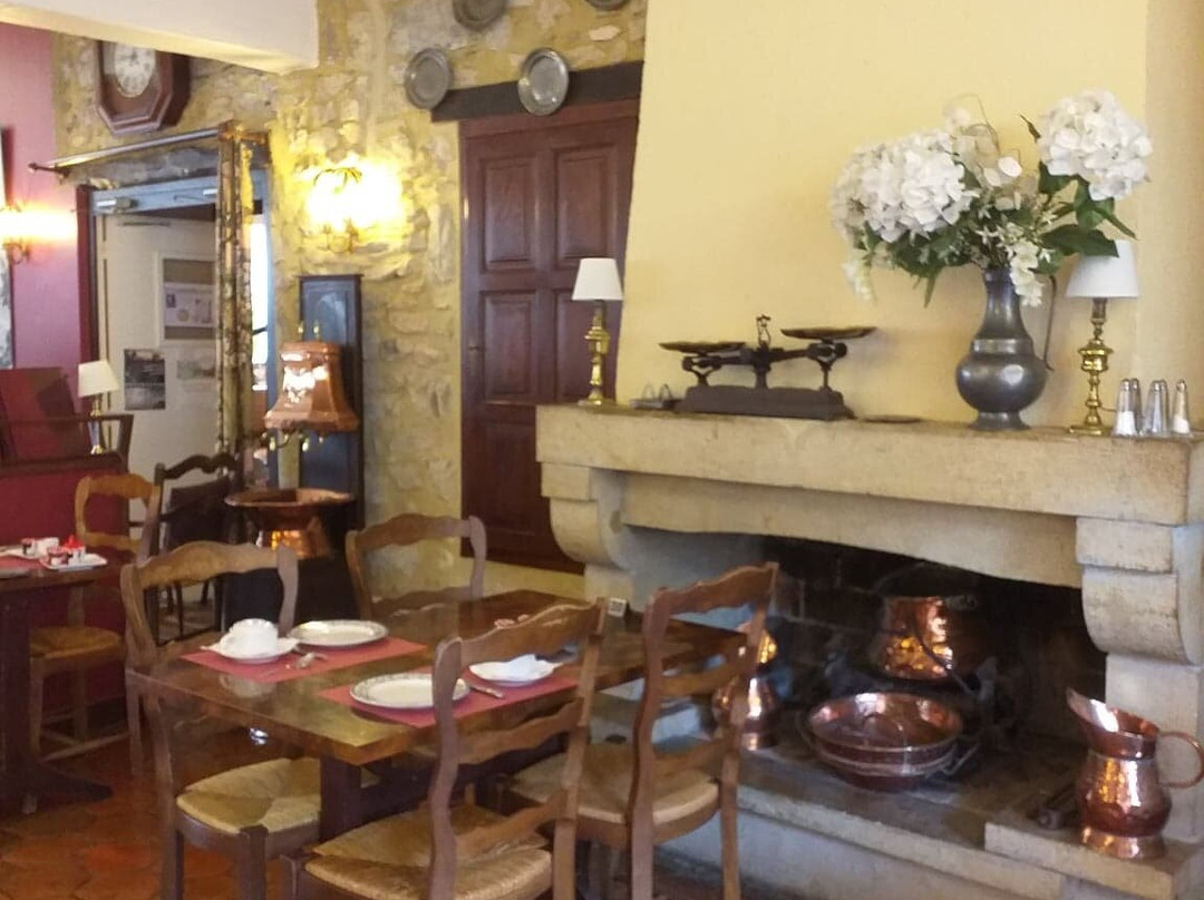 Logis Hôtel le Terminus des Pèlerins主图