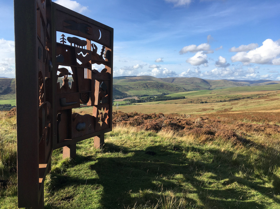 MacDiarmid Memorial-Langholm必去景点