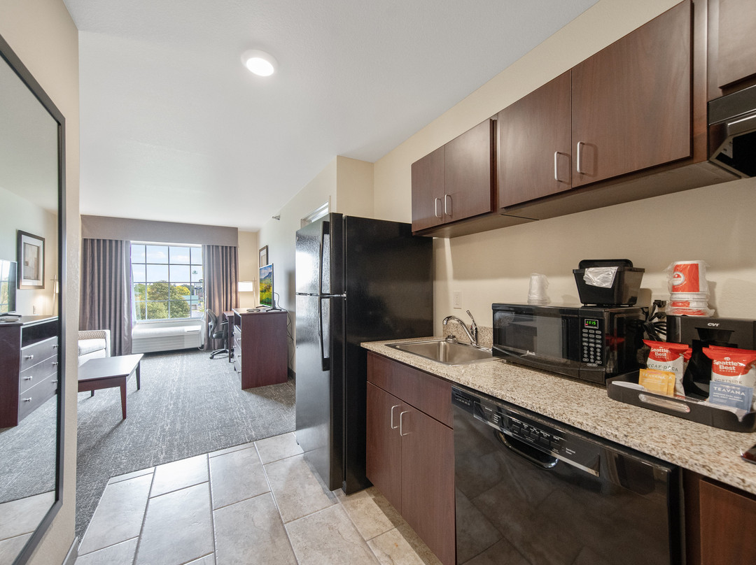 Cobblestone Hotel & Suites - Austin主图