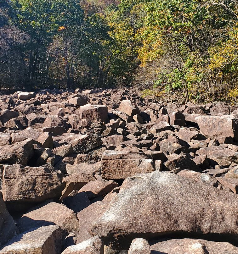 Ringing Rocks County Park景点图片