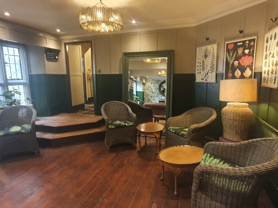 罗德布鲁熊酒店主图