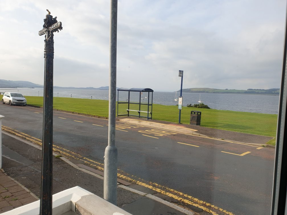 The Broom Lodge主图