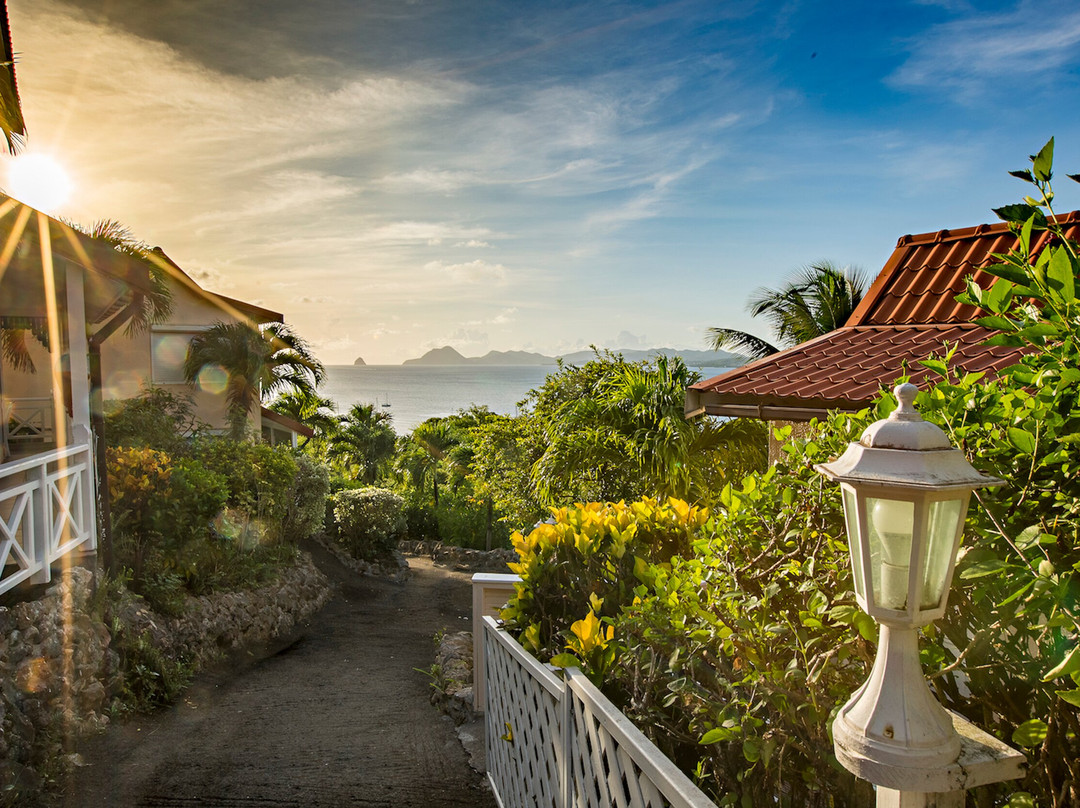 Anoli Lodges Village