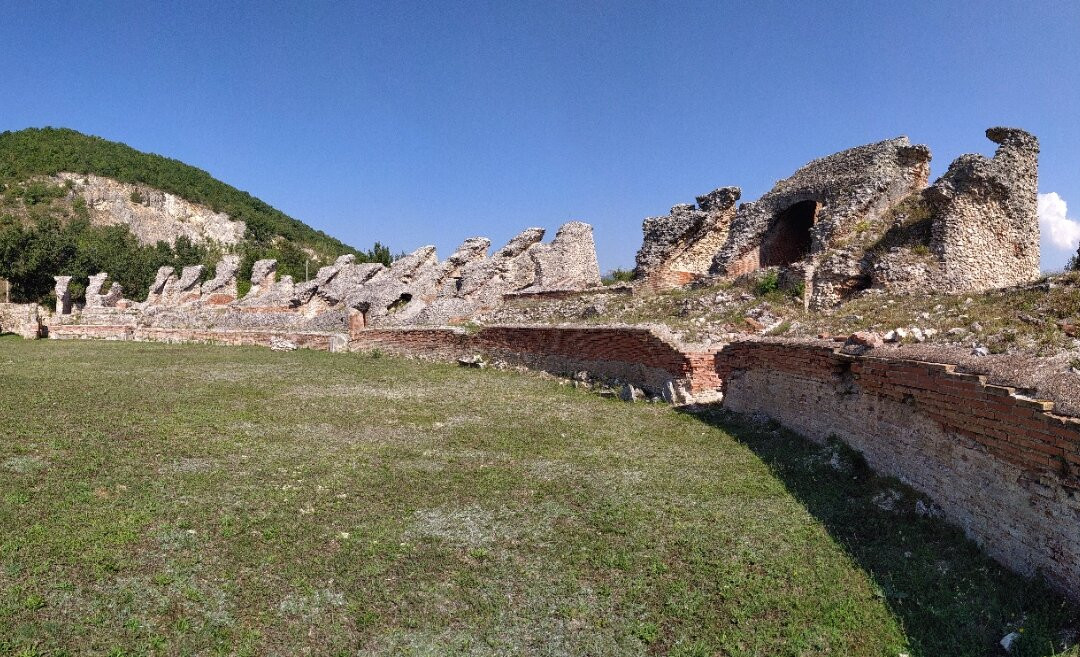 Anfiteatro Romano di Amiternum景点图片