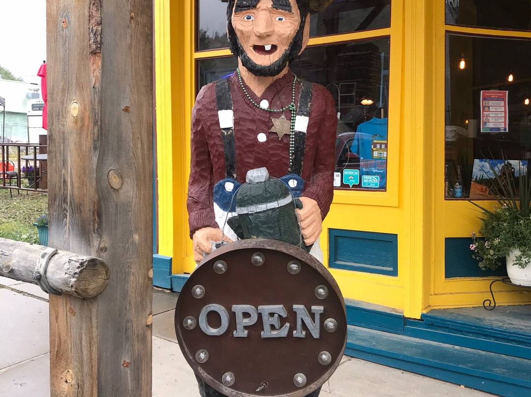 The Bent Elbow Hotel主图