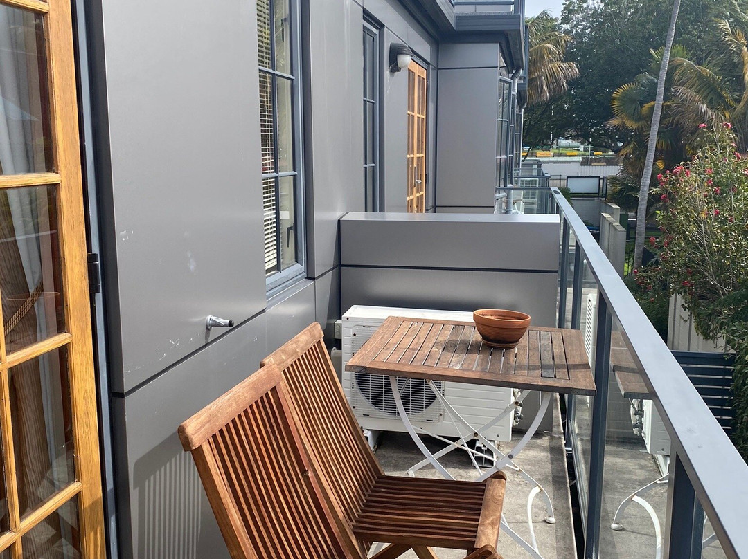 城市套房旅馆主图