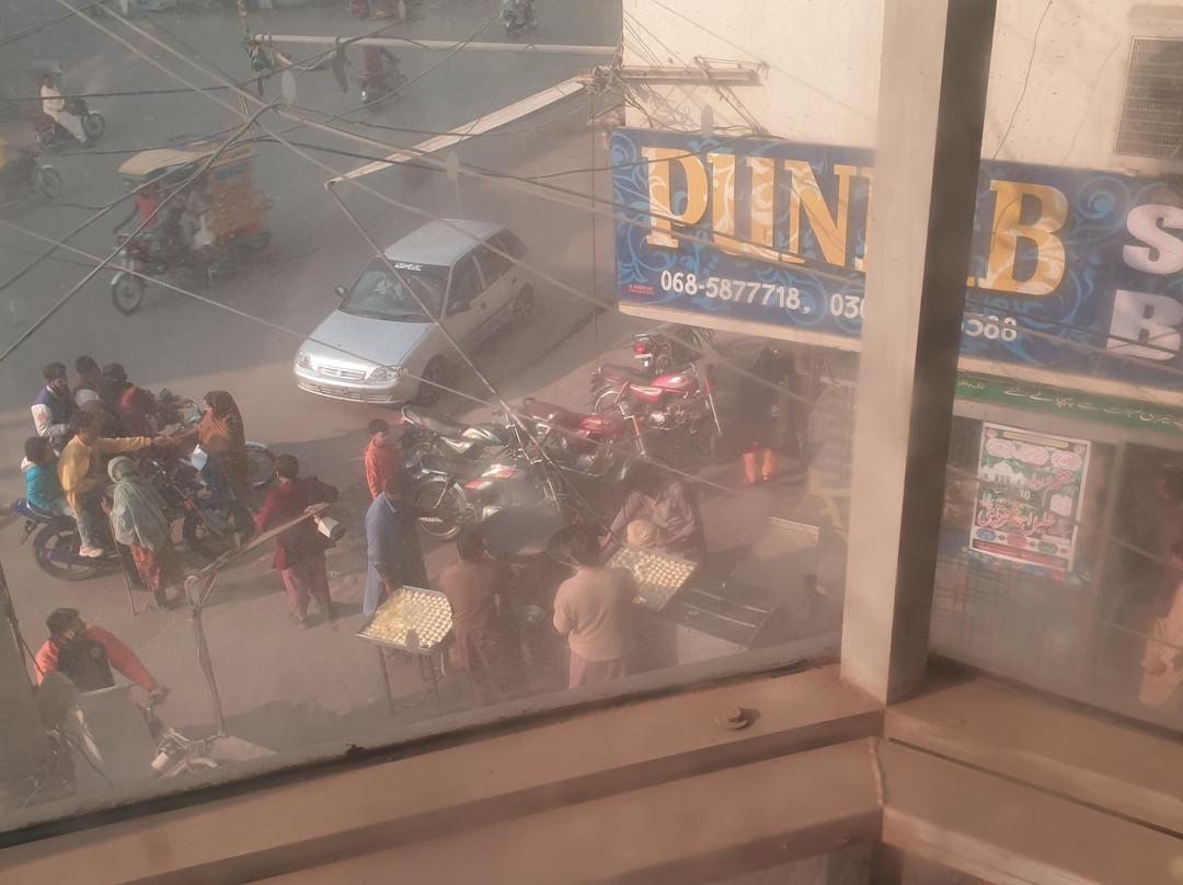 Hotel One Rahim Yar Khan Club Road主图