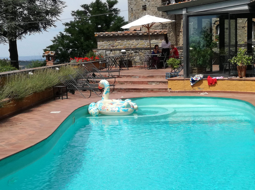 黎莱斯拉法托丽雅酒店主图