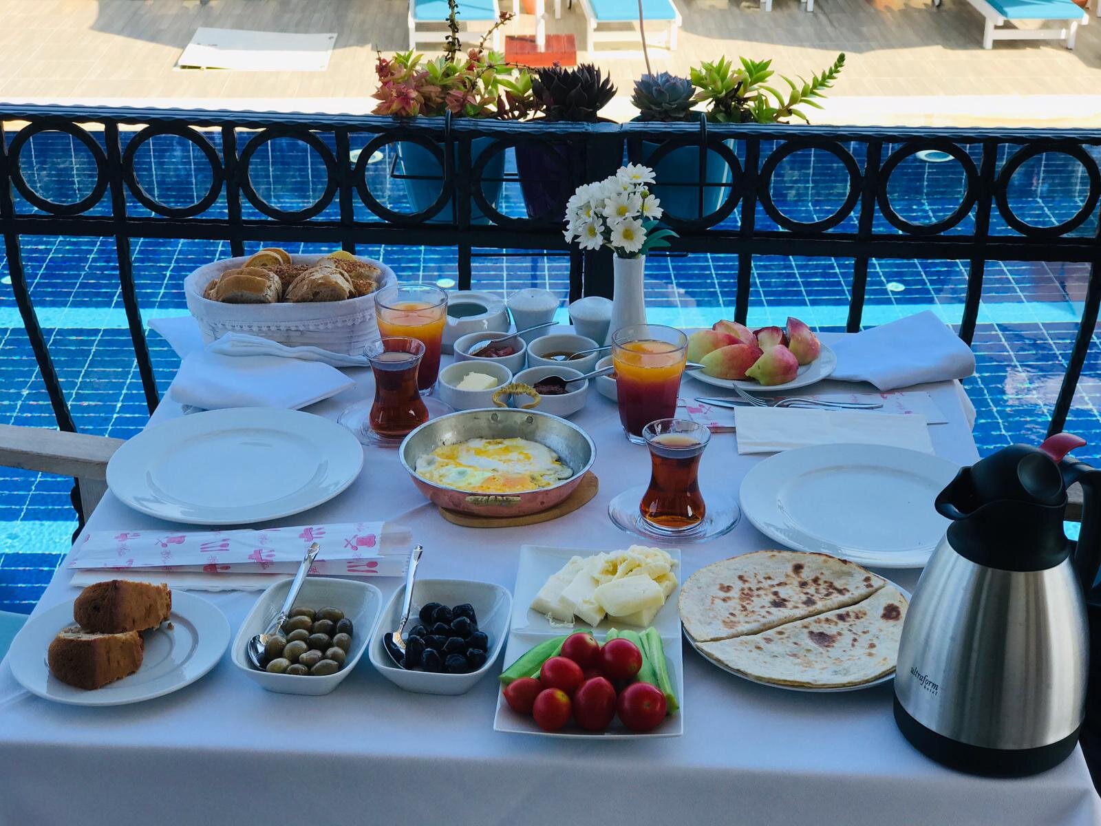 Villa Tn Hotel - Adulst Only-餐饮
