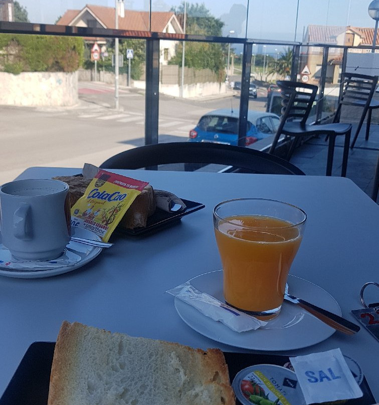 Calas de Liencres主图