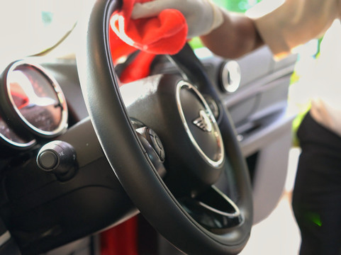 鲁奇王子酒店主图