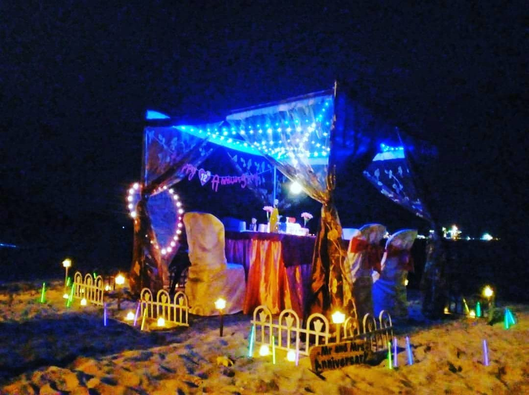 Pantai Teluk Batik-红土坎必去景点