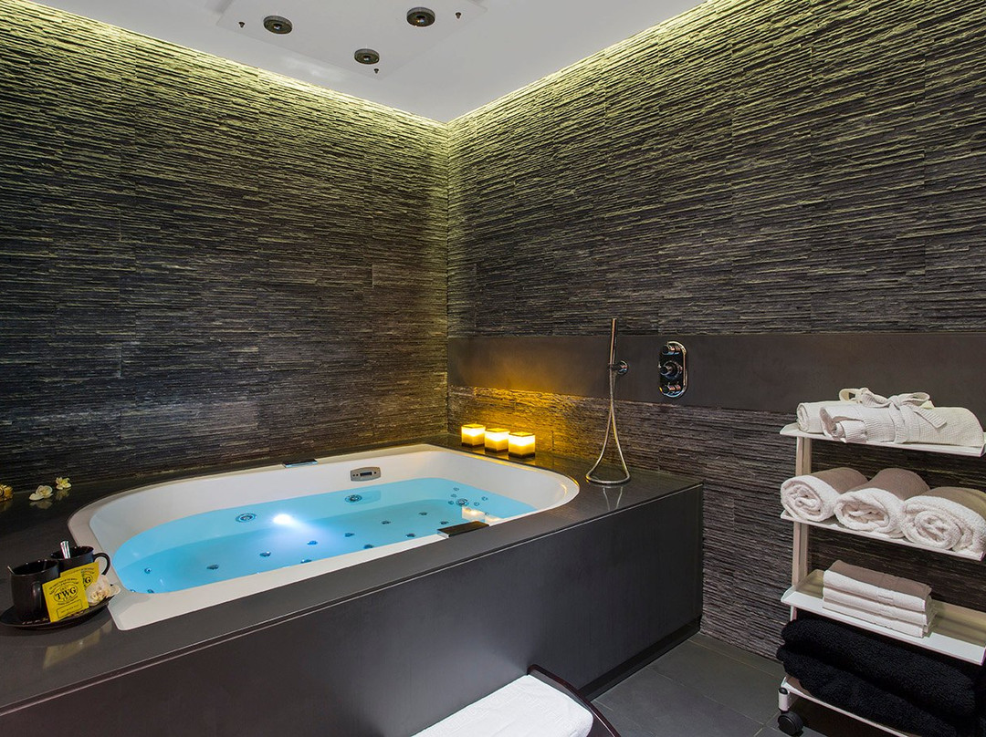 Aqua Royal Spa-努美阿必去景点