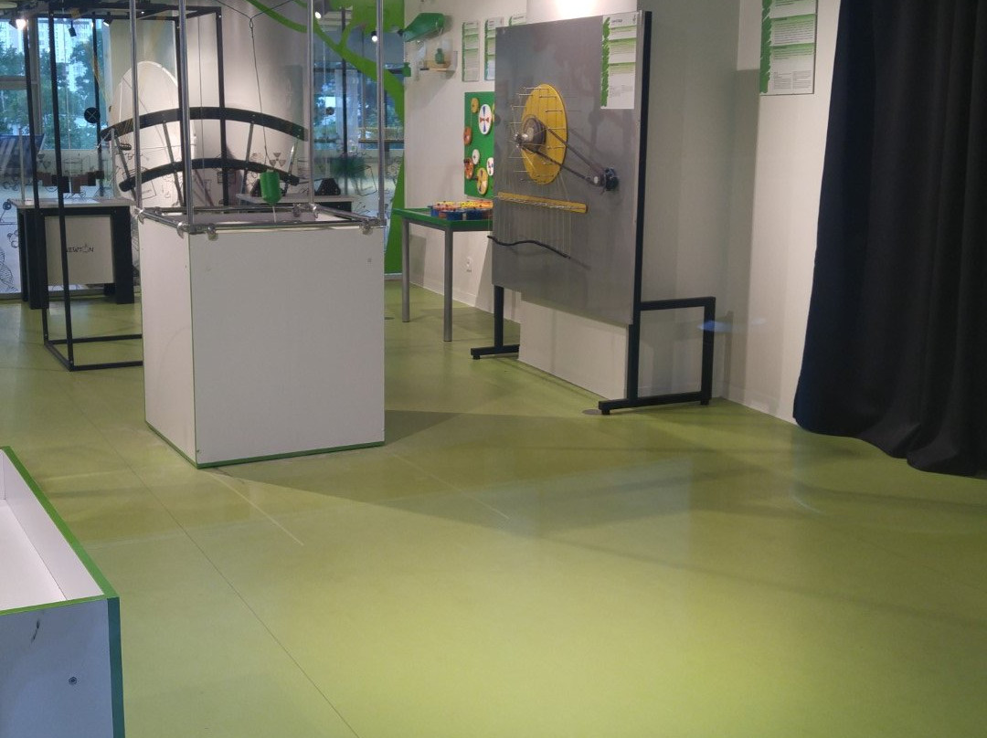 Newton Park-叶卡捷琳堡必去景点