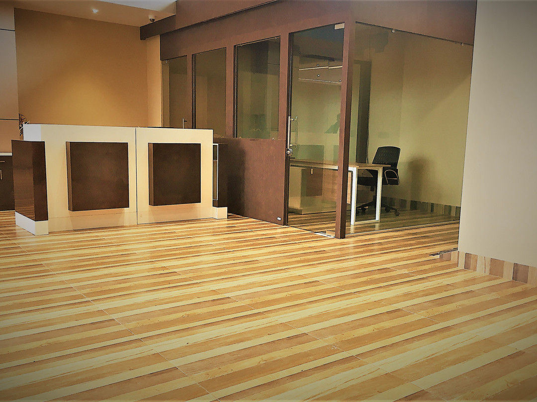 GenX Surat By 1589 Hotels主图