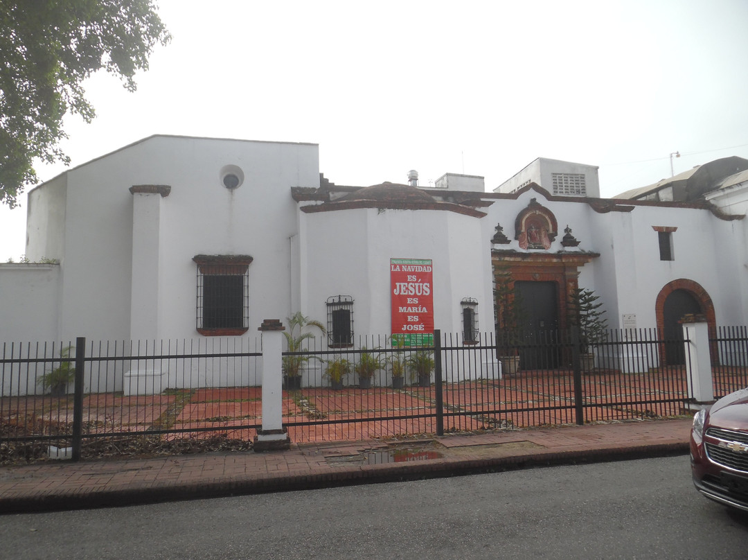 Iglesia Nuestra Señora del Carmen-圣多明哥必去景点