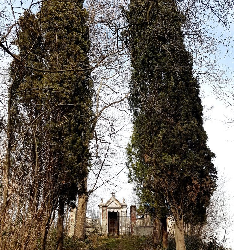 Cimitero di Caronno Corbellaro景点图片