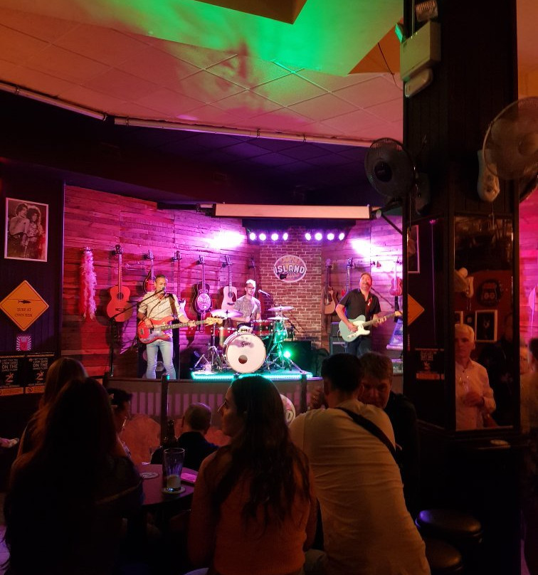 Electric Island Live Music Bar-提亚必去景点