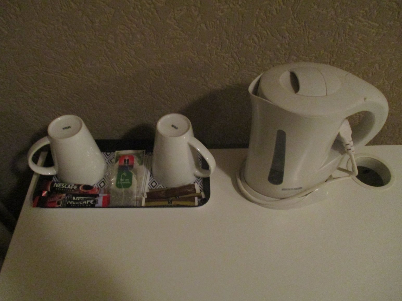 热烈欢迎酒店-官方