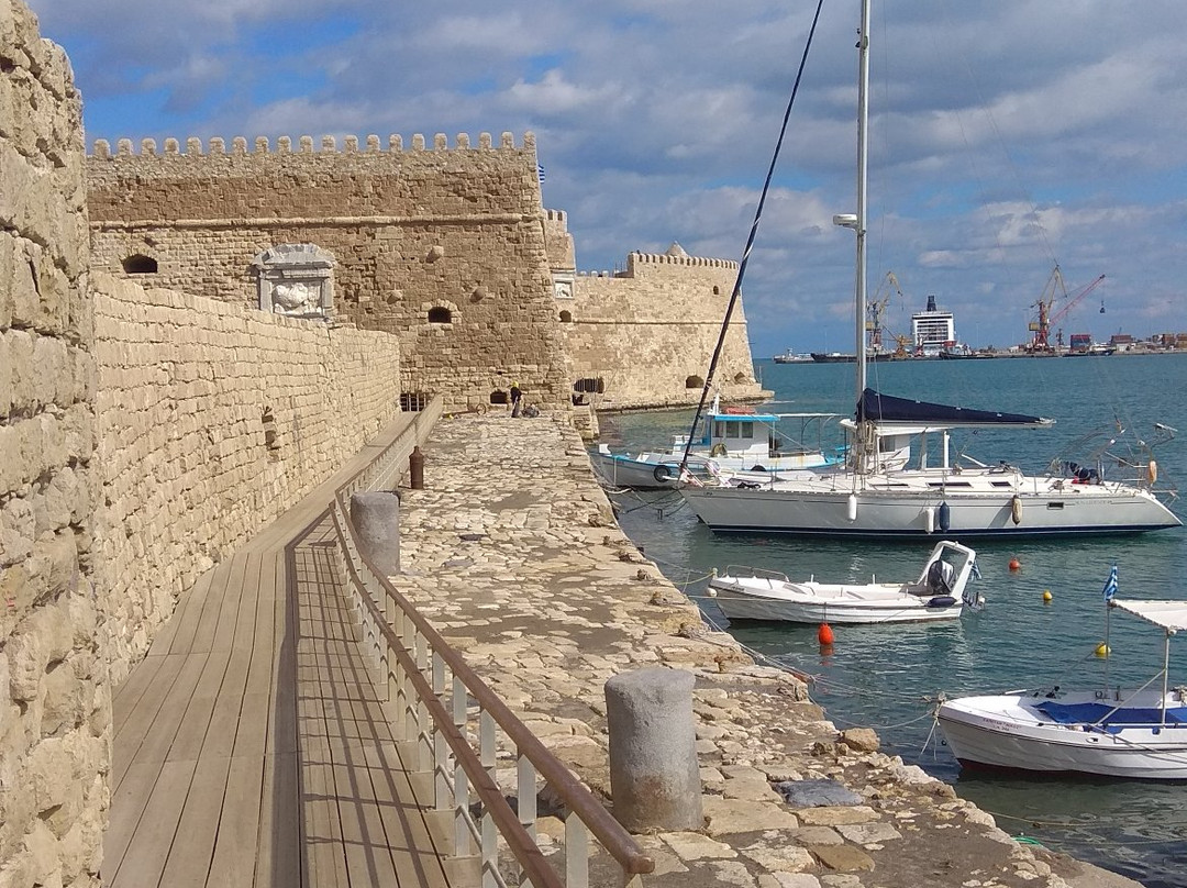Old Venetian Harbor of Heraklion-伊拉克利翁必去景点