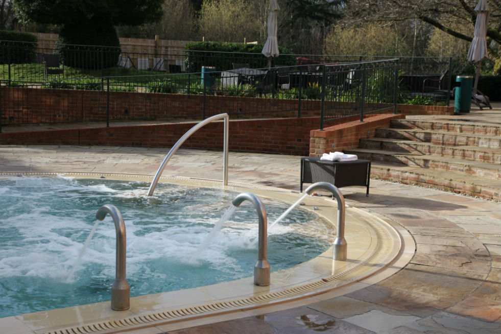 Four Seasons Hotel Hampshire主图