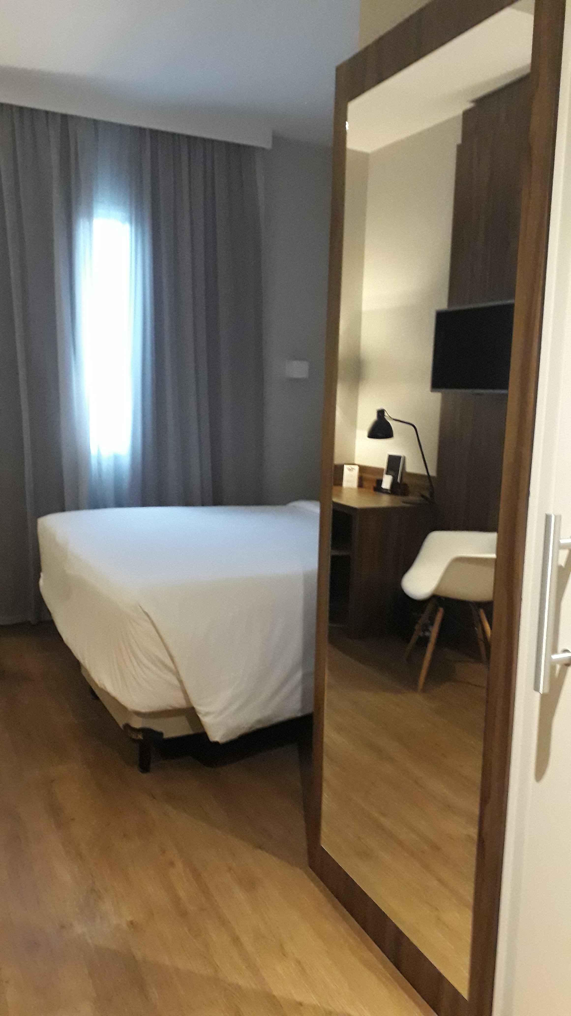 Intercity Patio Pinda-portrait