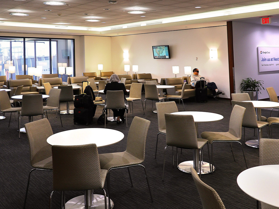 United Club - Concourse C C17景点图片