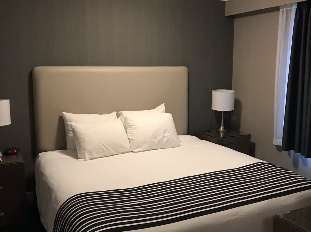 Sandman Hotel Langley主图