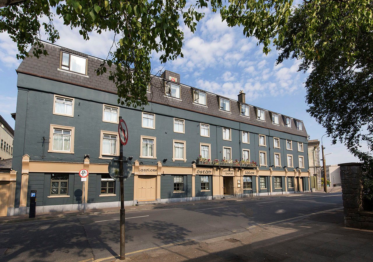 Lawlor's Hotel Dungarvan-浴室
