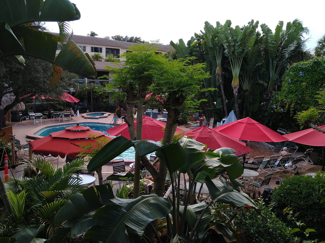 贝斯特韦斯特那不勒斯套房酒店主图