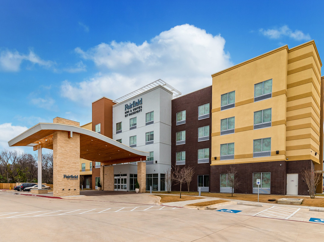 Fairfield Inn & Suites Gainesville I-35主图