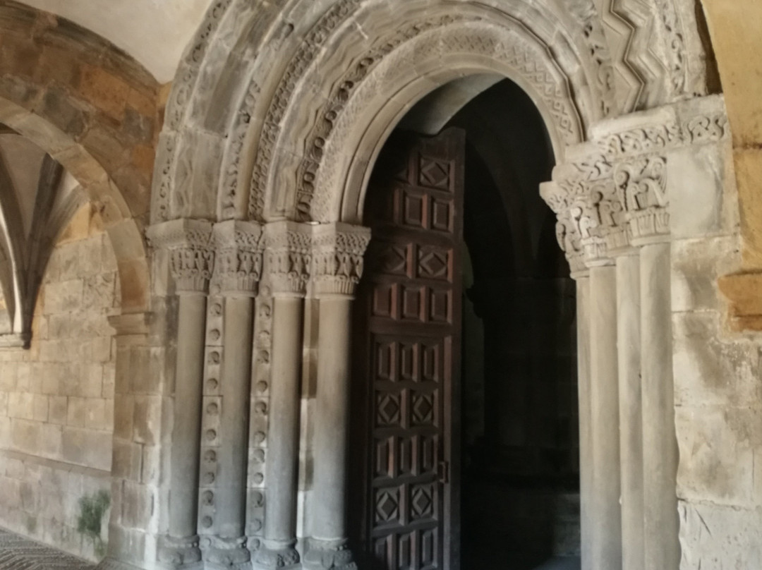 Villamanin旅游攻略图片