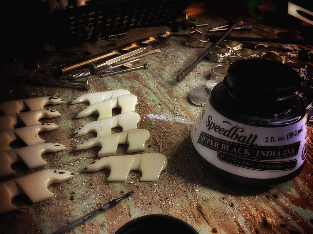 Here Be Bears-丘吉尔必去景点