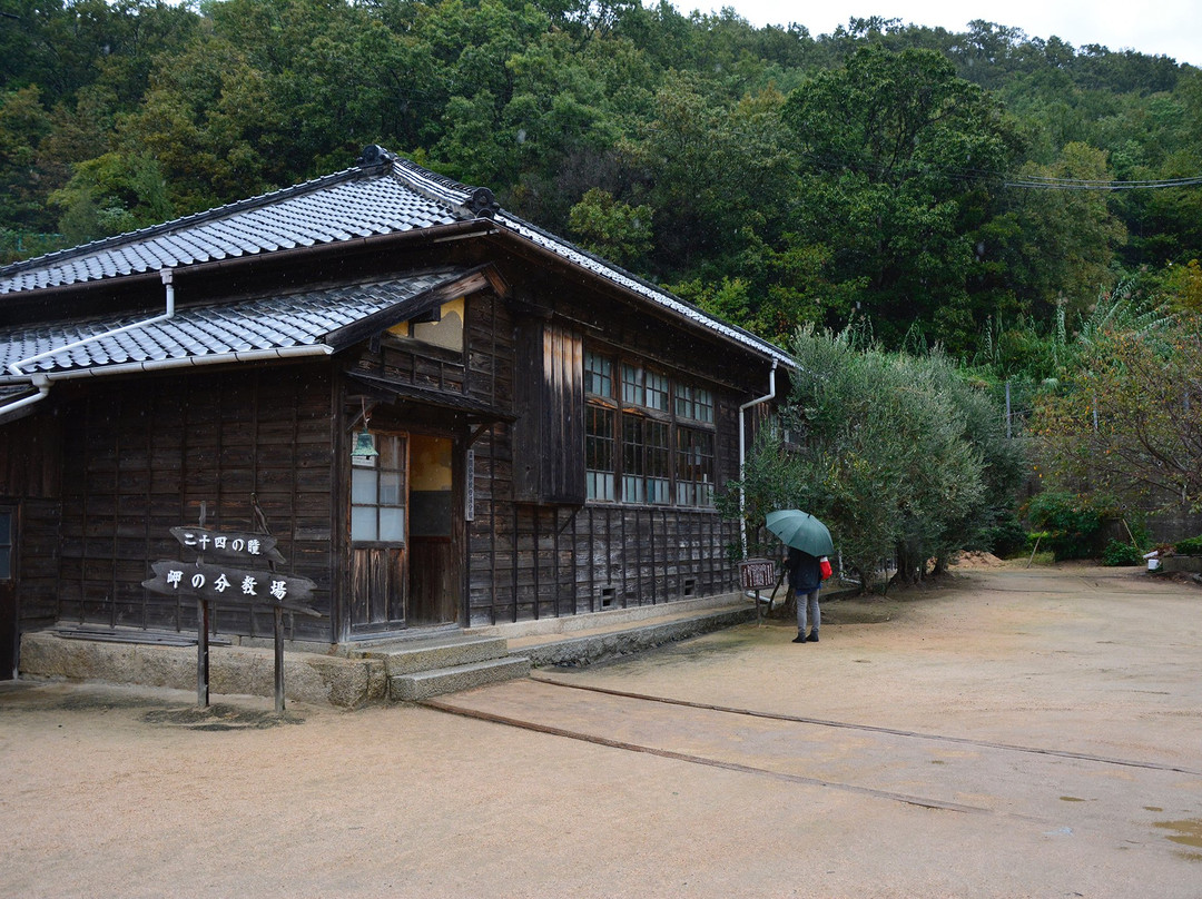 Detached Classroom of Cape景点图片