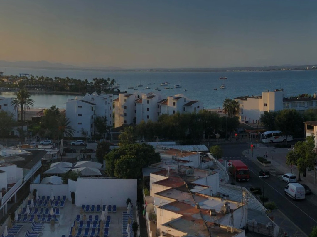 格鲁巴雷斯孔德阿尔赫西拉斯酒店主图