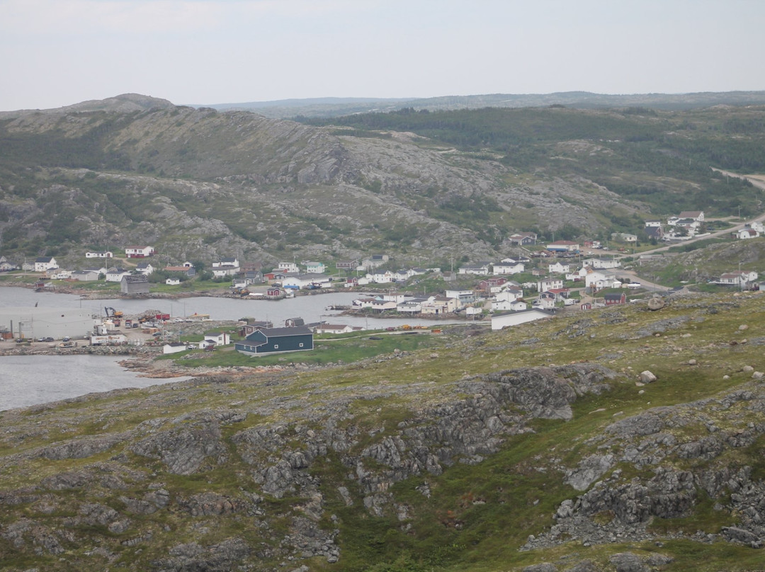 Fogo Head Trail景点图片