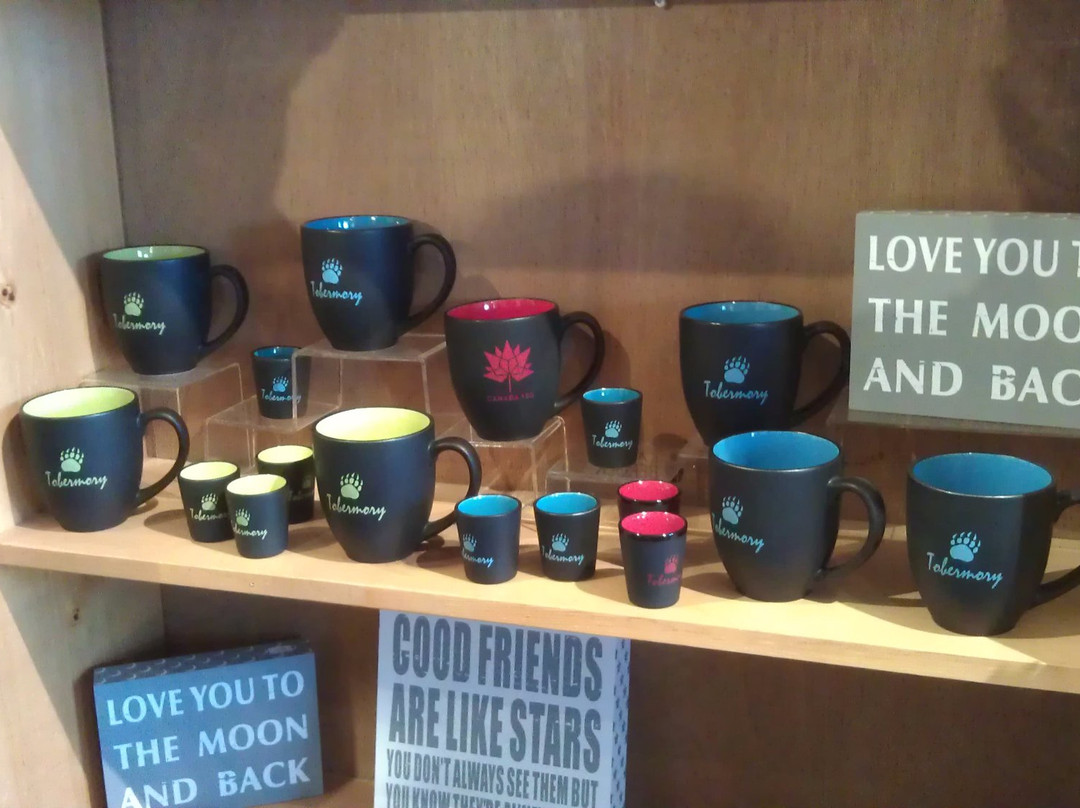 The Hummingbird House Gift & Craft Shoppe景点图片