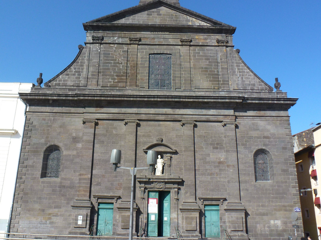 Eglise Saint-Pierre-des-Minimes-克莱蒙费朗必去景点