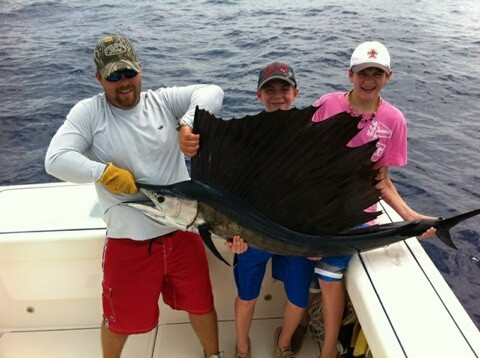 Coral Charters-马拉松必去景点