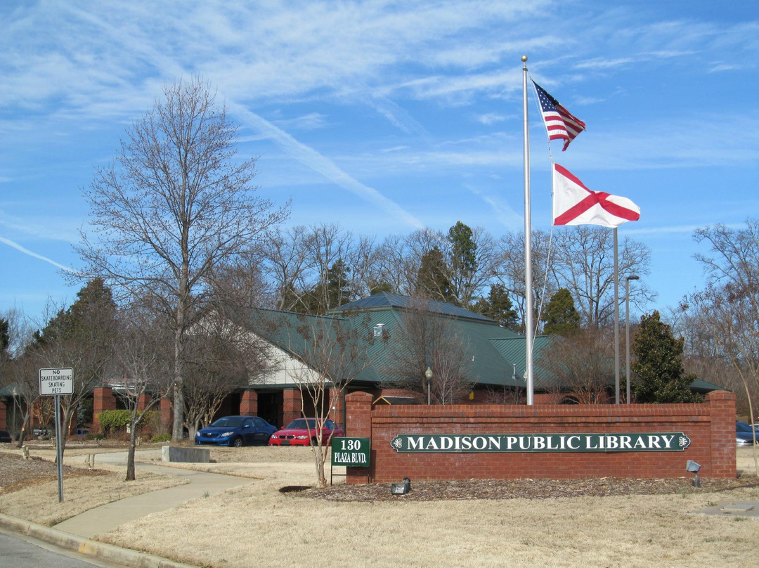 Madison Public Library景点图片