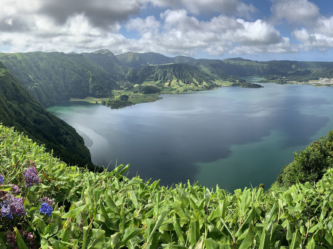 Viewpoint of the Ridge-圣米格尔岛必去景点